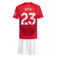 Dres Manchester United Luke Shaw #23 Domáci pre deti 2024-25 Krátky Rukáv (+ trenírky)